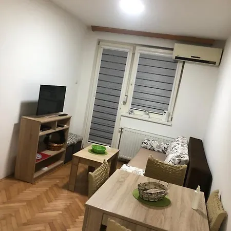 Stan Na Dan “nada” 比耶利纳